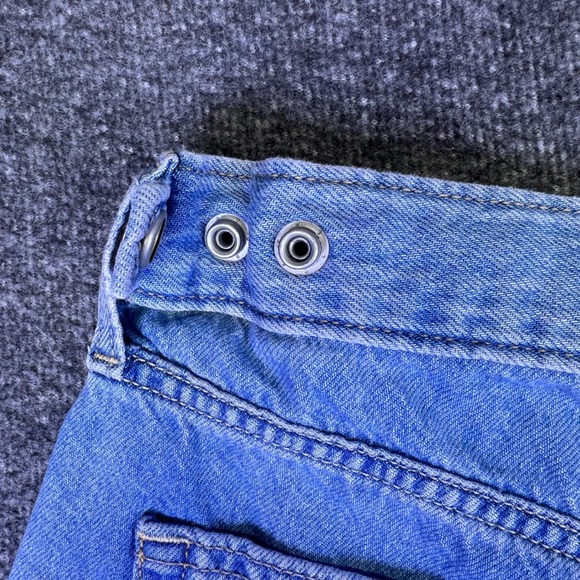 Levis Jeans Womens 31 Light Blue Cinch Baggy Wide Leg High Rise Denim Skater Y2K - Picture 9 of 16